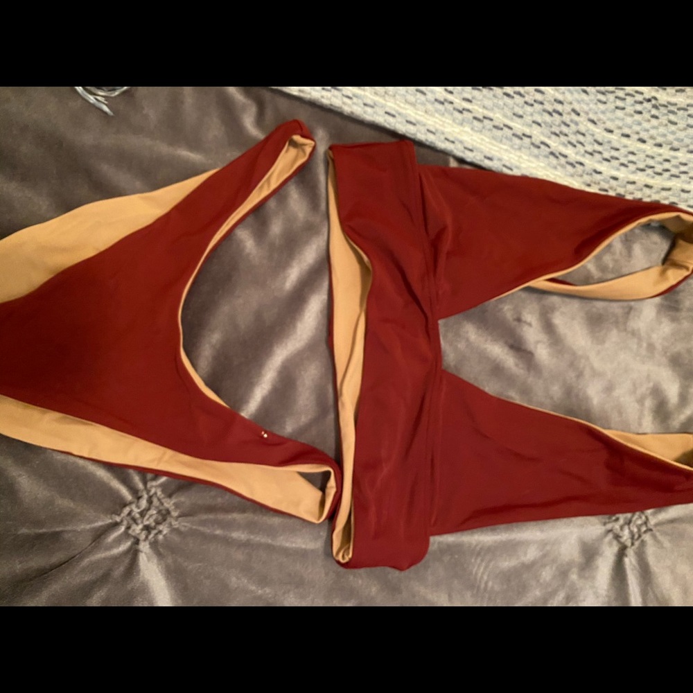 NWOT F21 REVERSIBLE BIKINI